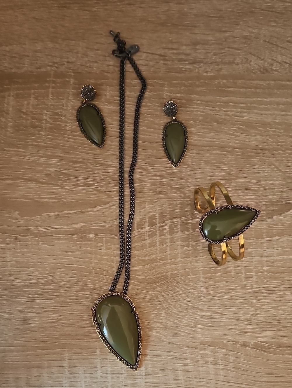 Charming Charlie Olive Teardrop Necklace, Earrings & Ring Set